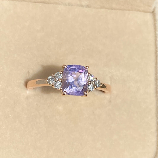 Pale Lavender Sapphire Ring | Unique Engagement Ring | Violet Sapphire Ring / purple Sapphire / Diamond cluster ring