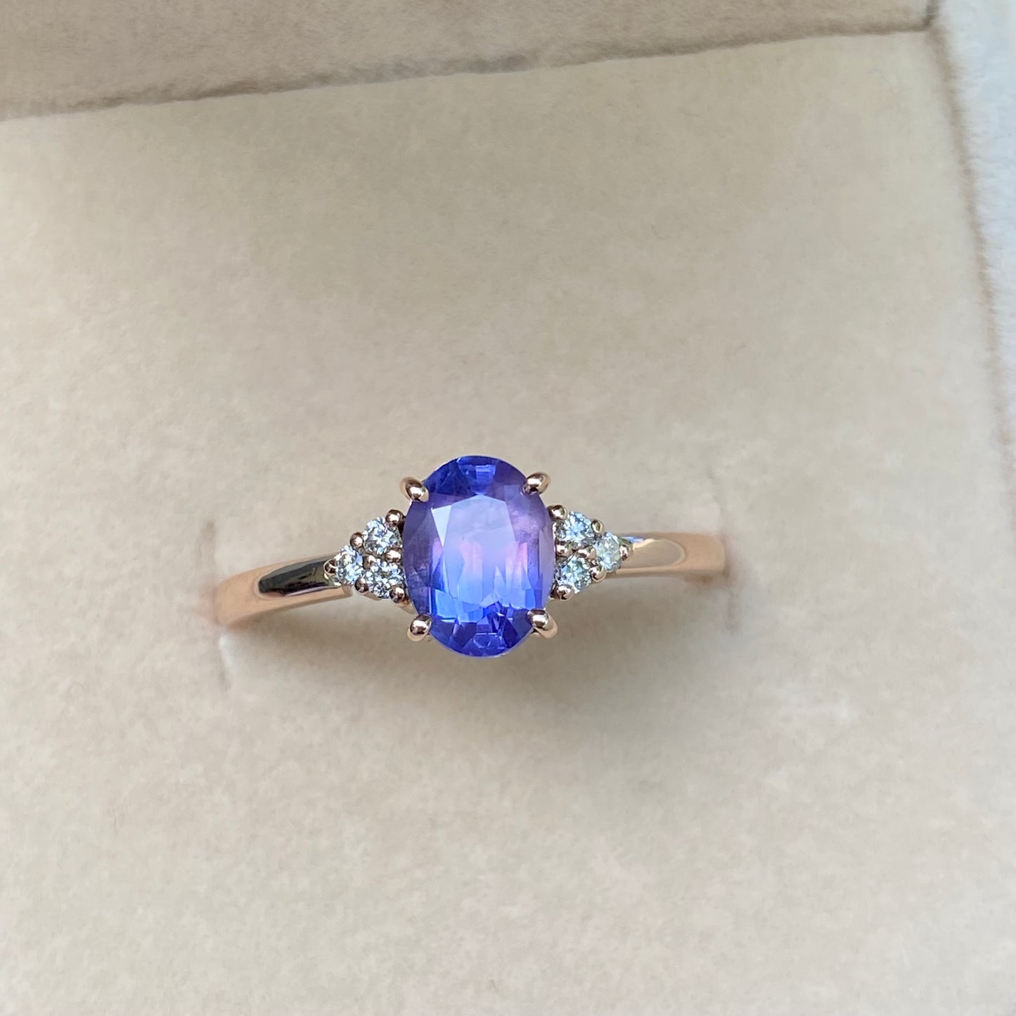 Violet Sapphire Ring | Engagement Ring | Lavender Sapphire Ring / purple Sapphire / Diamond cluster ring