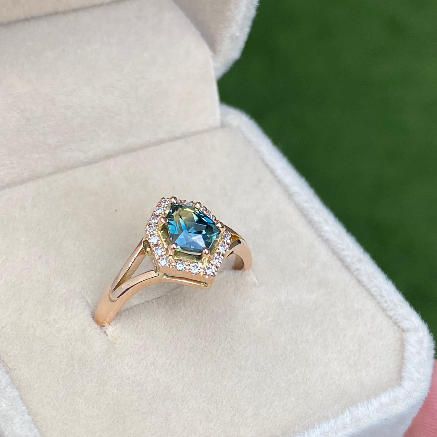 Teal Sapphire  Engagement Ring | Shield cut sapphire | Peacock Sapphire | Unheated Teal Sapphire