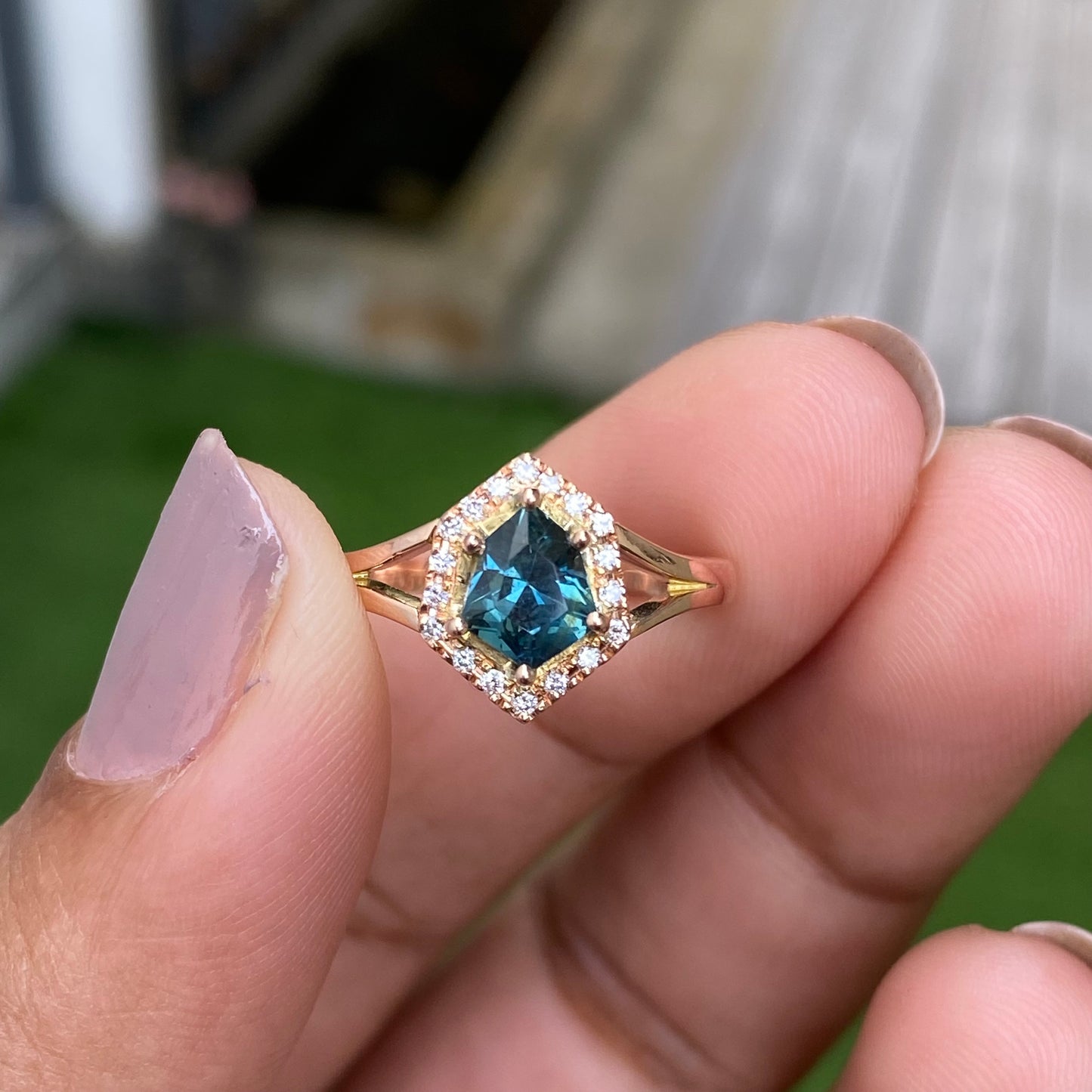 Teal Sapphire  Engagement Ring | Shield cut sapphire | Peacock Sapphire | Unheated Teal Sapphire