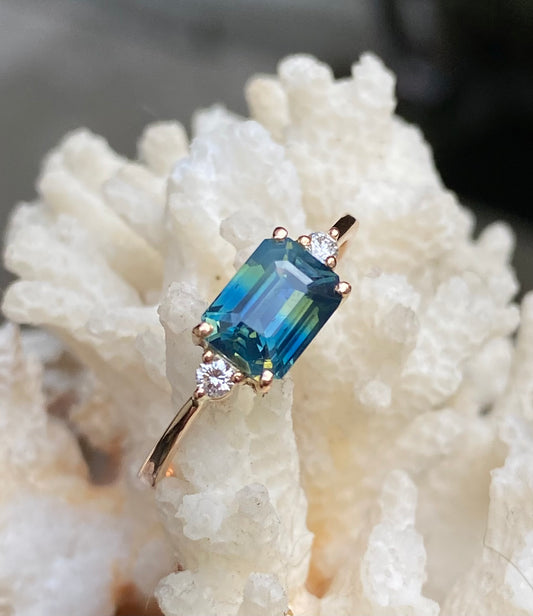 Parti Sapphire Ring | Engagement Ring | Bicolor sapphire ring | Emerald cut sapphire ring / Teal Sapphire / Three Stone Ring