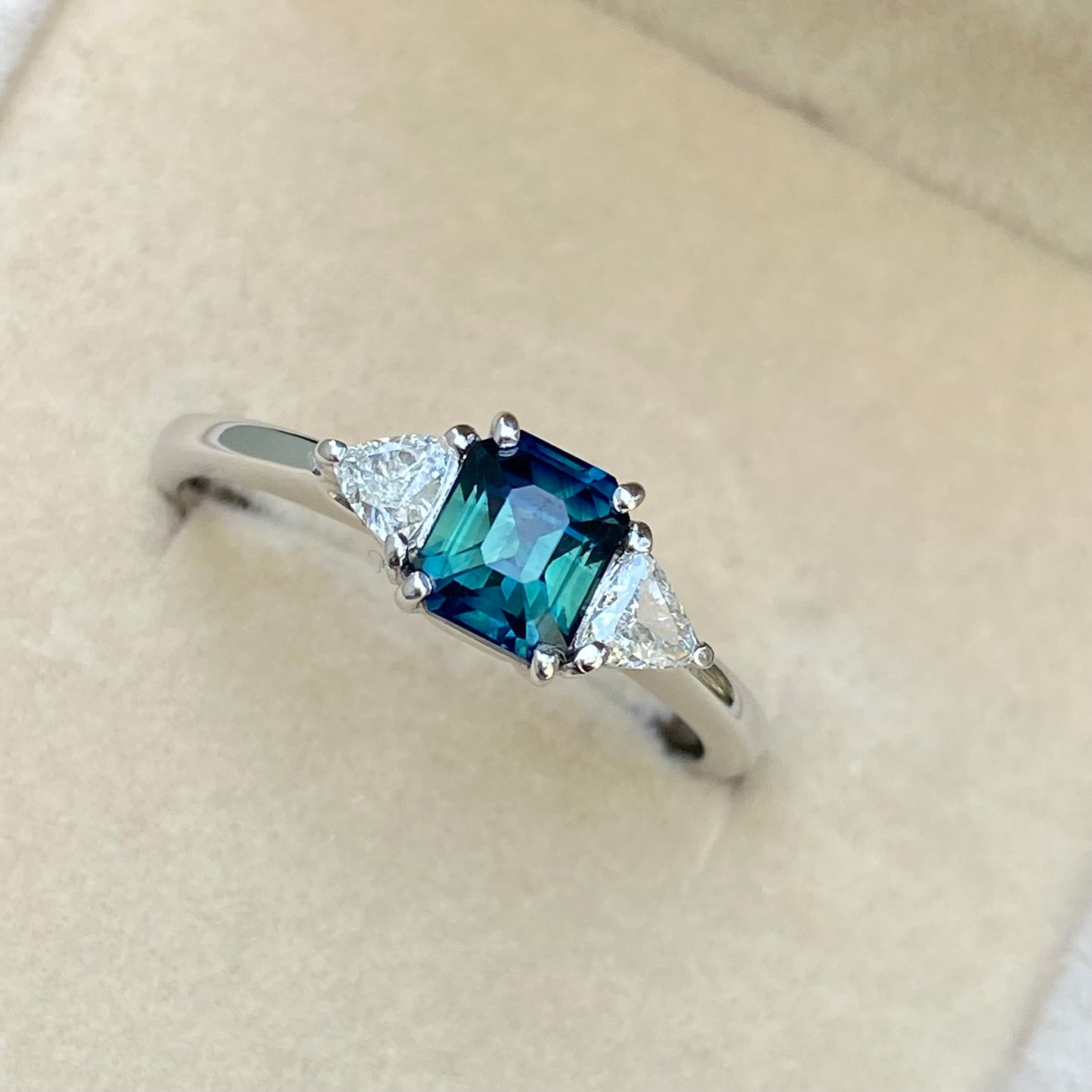 1ct Peacock Sapphire Trillion cut Diamond Ring 14K White Gold