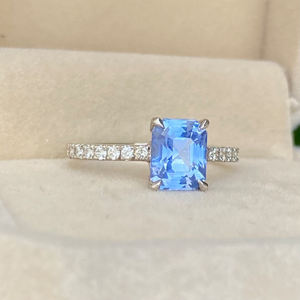 2ct Natural Light Blue Sapphire Diamond ring 14K White Gold