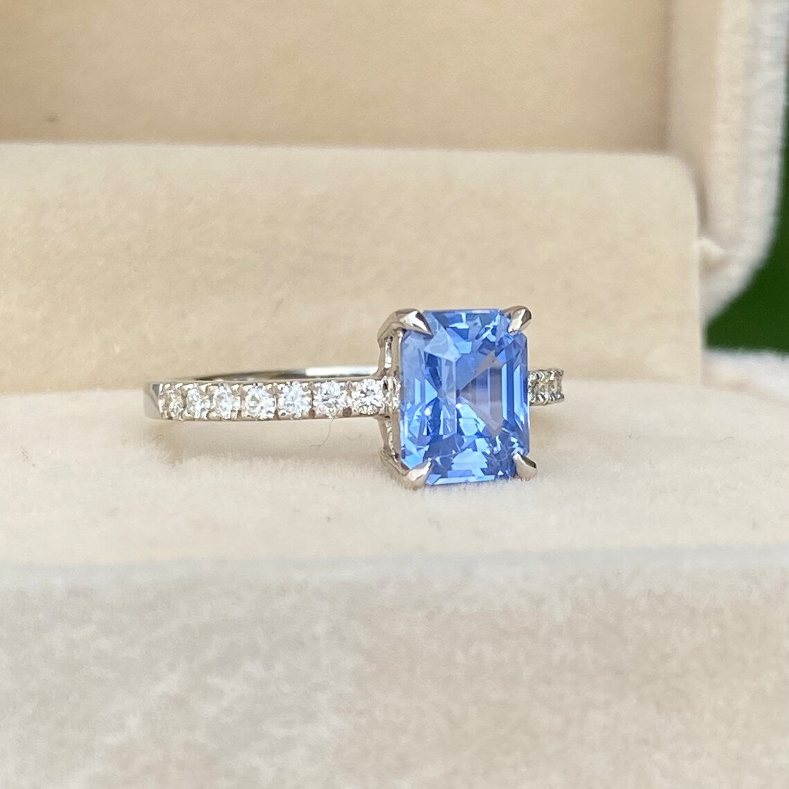 2ct Natural Light Blue Sapphire Diamond ring 14K White Gold